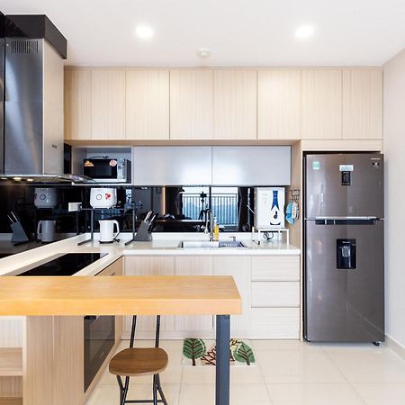 Home, Cosy&Luxury Apartment - 5Mins To Airport, Free Pool&Gym, Airport Pick Up Service Ho Chi Minh City Exterior photo